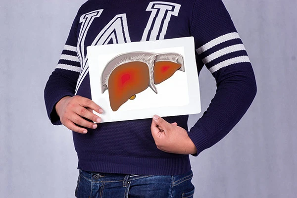 乙肝惡化成肝癌，并非偶然，醫生幫您揪出“禍根”，少接觸